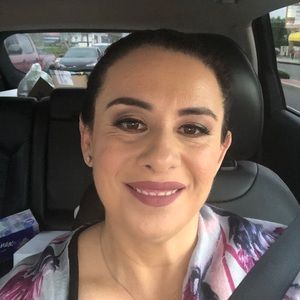 Meet your Posher, Jasmin